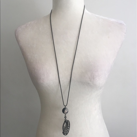 Jewelry - Necklace